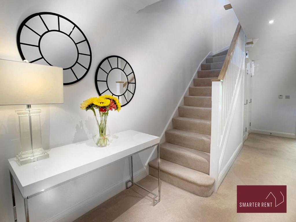 Maidenhead, Leander - 3 Bedroom - Parking&Garden Buitenkant foto